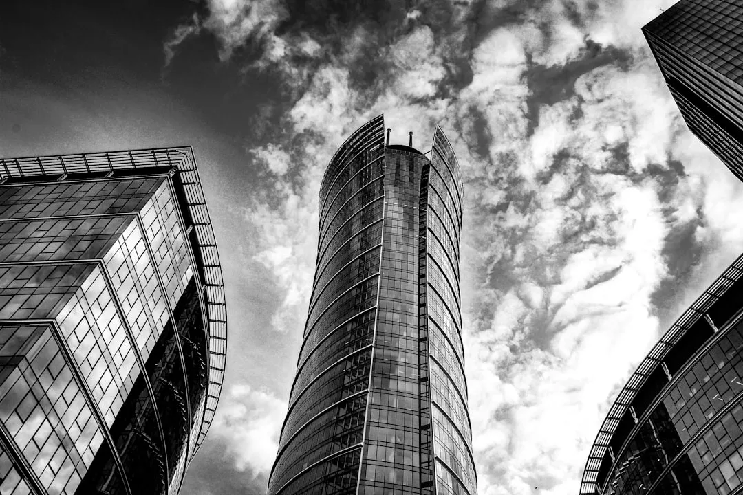 Usługi Enter Poland – wsparcie biznesu w Polsce Nowoczesne centrum biznesowe w Warszawie – usługi Enter Poland dla firm działających w Polsce